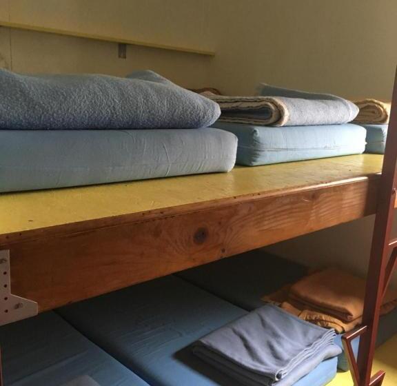 Кровать в Общей Комнате, Refuge Des étangs De Bassiès   Hostel