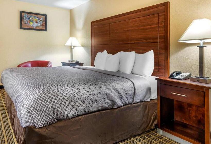Номер Superior, Econo Lodge