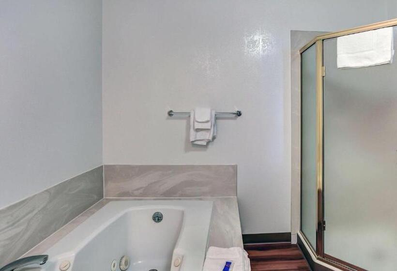 Люкс, Motel 6 Coos Bay, Or