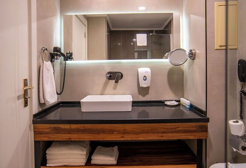 Семейный Номер, Maril Beach & Spa Hotel