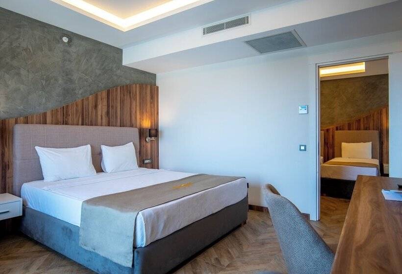 Семейный Номер, Maril Beach & Spa Hotel