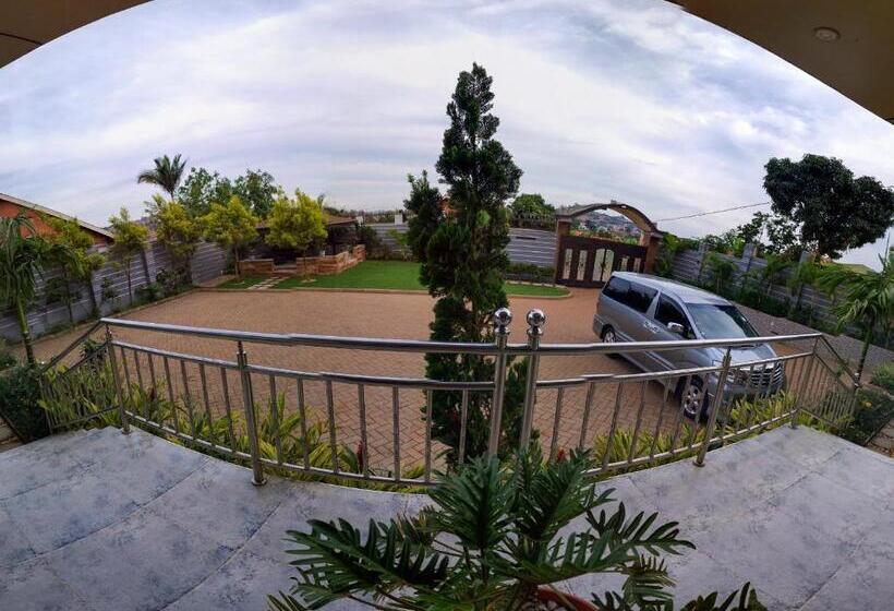 1 Bedroom Apartment, Eric Wilkins Apartments