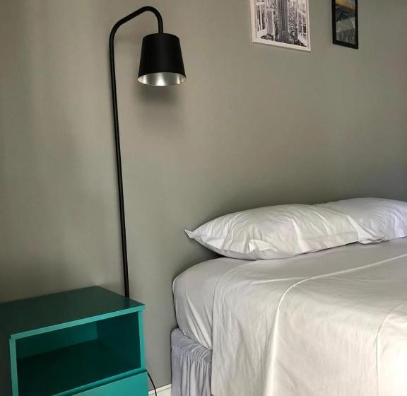 四人标准间, Mundo Livre Guest House