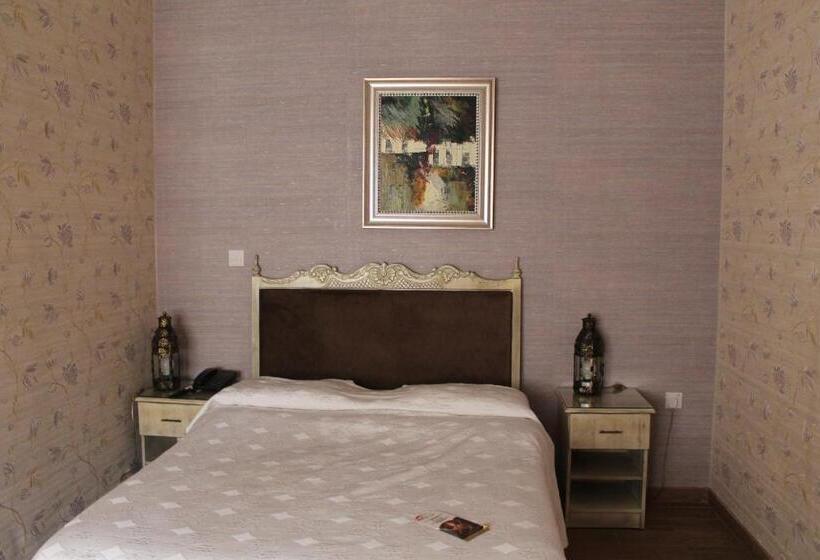 اتاق اکونومی, Bella View Art Boutique