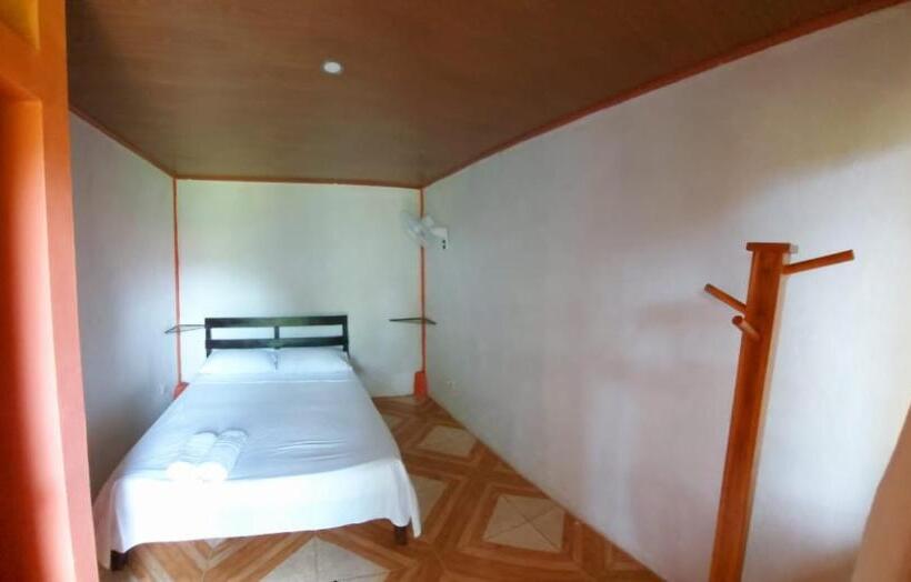 اتاق اکونومی, Yubarta Lodge