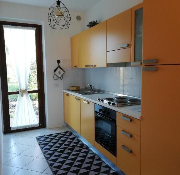 复式房间, Residence Apuane
