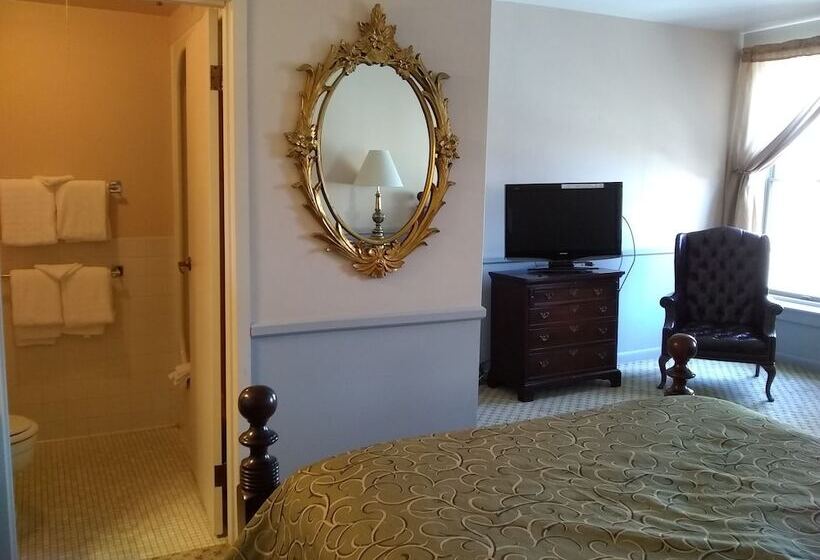 اتاق لوکس, The Charles Inn At Vacationland Inns