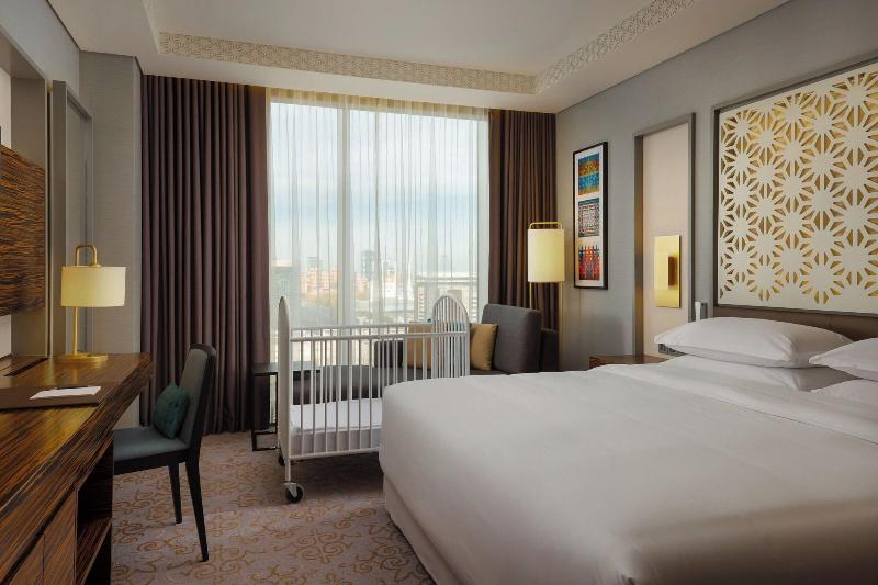 اتاق لوکس با تخت بزرگ, Sheraton Astana