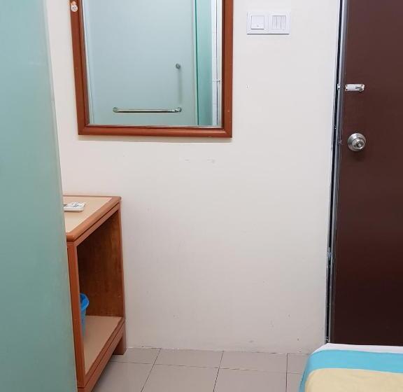 اتاق سوپریور یک تخته, Meera Heritage Motel
