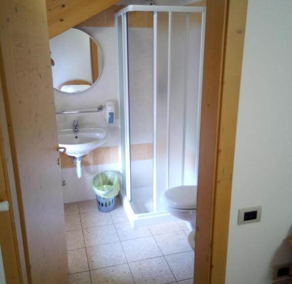 이코노미 싱글 룸, Taxus Hostel