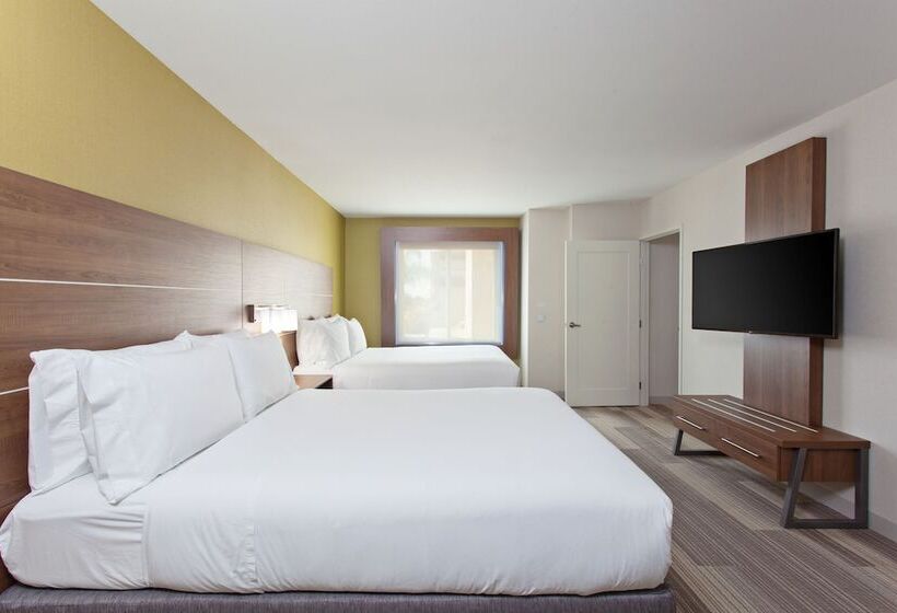 Номер Стандарт 2 Двуспальные Кровати, Holiday Inn Express & Suites Pasadena   Los Angeles, An Ihg