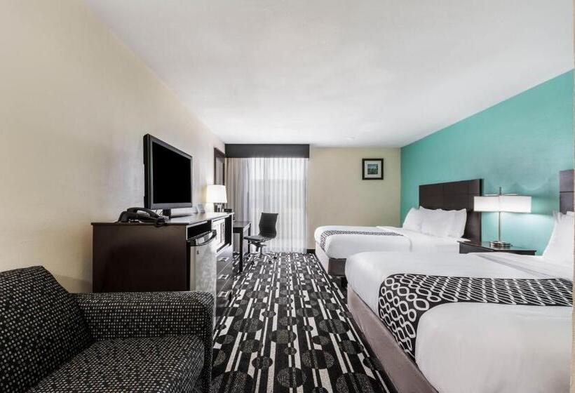اتاق استاندارد برای معلولان, Bricktown Hotel & Extended Stay