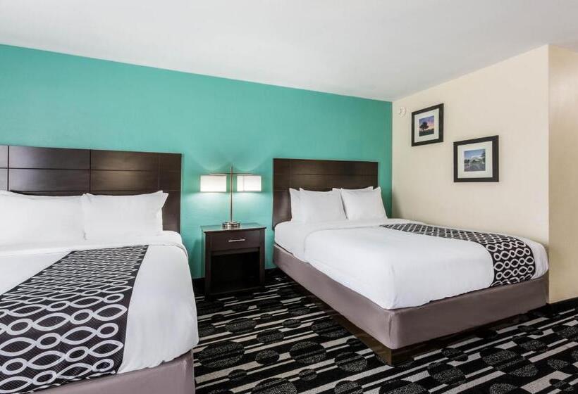 اتاق استاندارد برای معلولان, Bricktown Hotel & Extended Stay