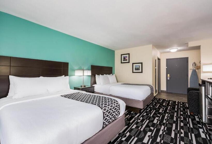 اتاق استاندارد, Bricktown Hotel & Extended Stay