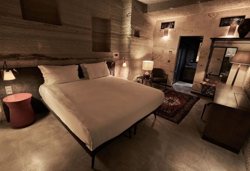 اتاق لوکس, Carus Cappadocia