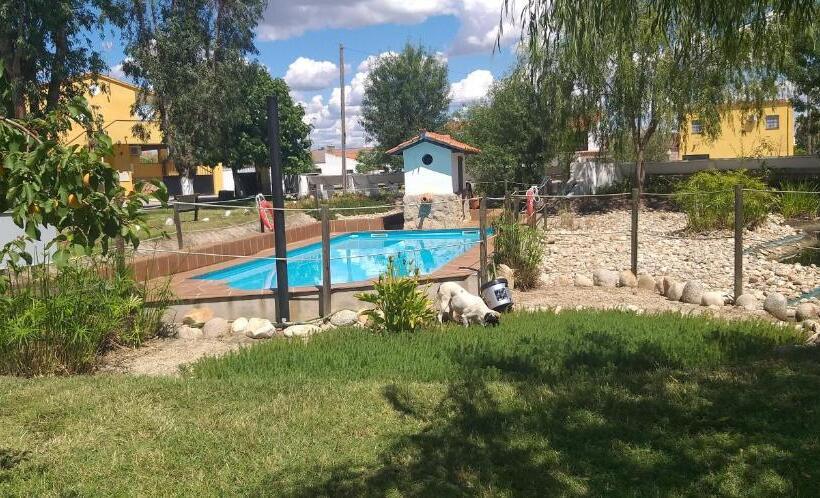 标准工作室, La Posada Hípica