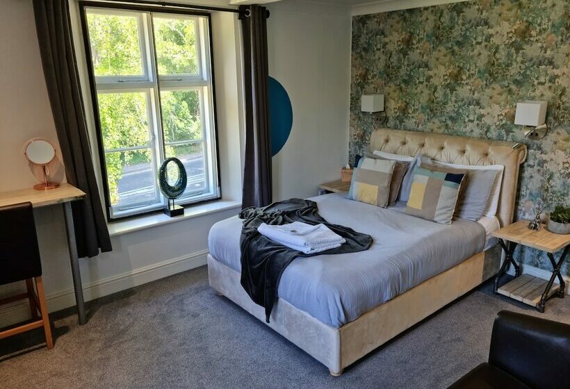 Номер Стандарт, Copperbeech B&b