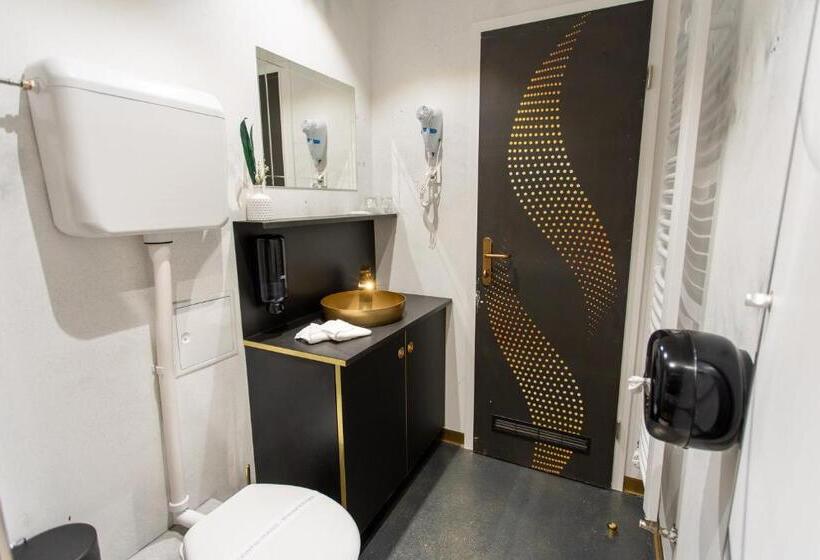 اتاق استاندارد با چشم‌انداز شهر, Timeout Heritage Hotel Zagreb