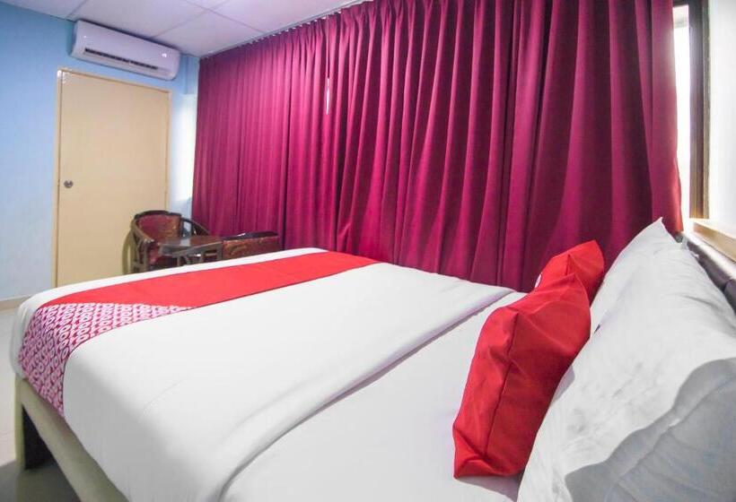 سوییت لوکس, Oyo 89842  22, Northport