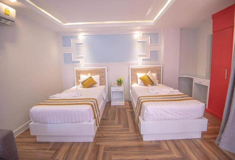 اتاق سوپریور, Hak Huot Hotel I