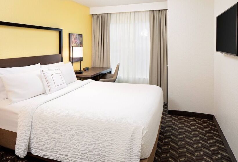 סוויטה, Residence Inn Boston Dedham