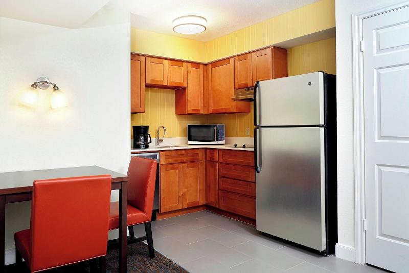Люкс, Residence Inn Houston By The Galleria