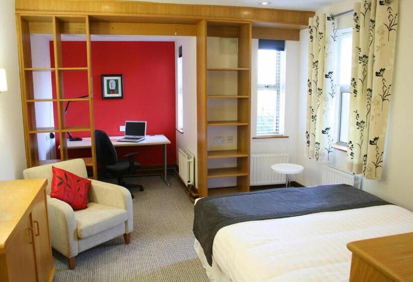 اتاق استاندارد, Brennan Court Guest Accommodation