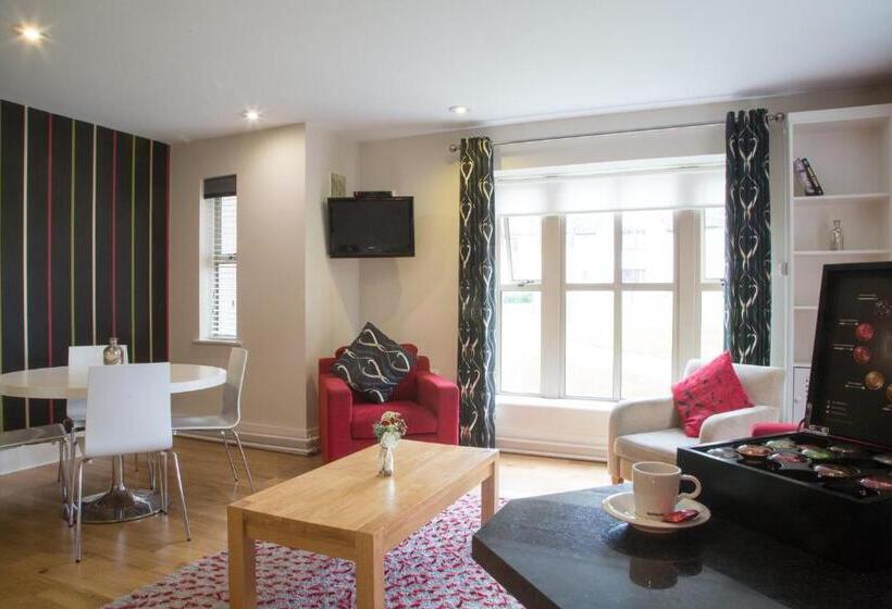 اتاق استاندارد, Brennan Court Guest Accommodation