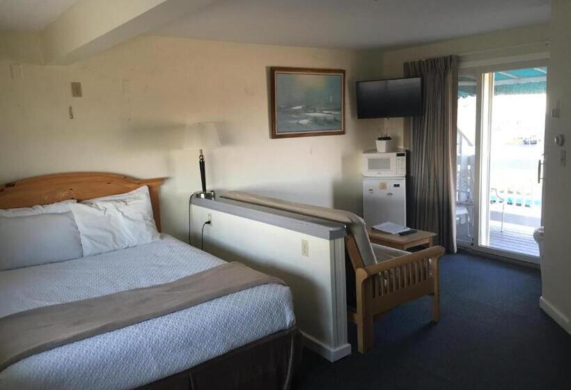 استودیوی استاندارد, Sea Cliff House Motel