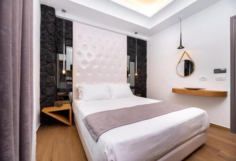 اتاق لوکس, Deluxe Hotel Santorini