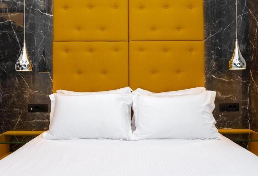 اتاق اجرایی با چشم‌انداز دریا, Deluxe Hotel Santorini