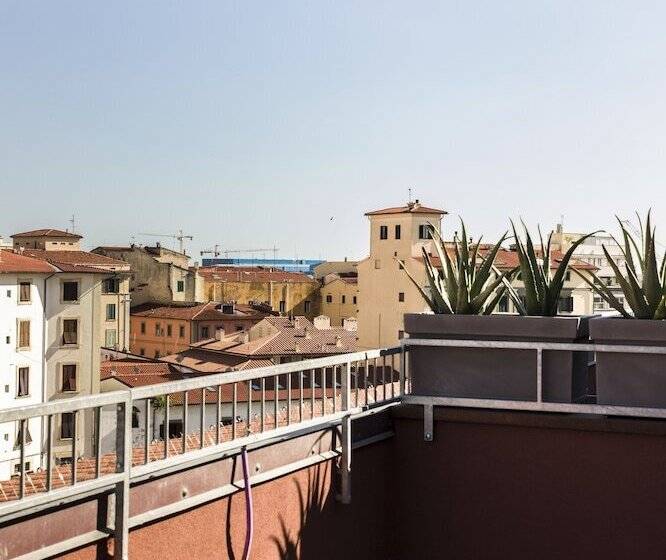 سوئیت با وان آب گرم, Agave In Citta
