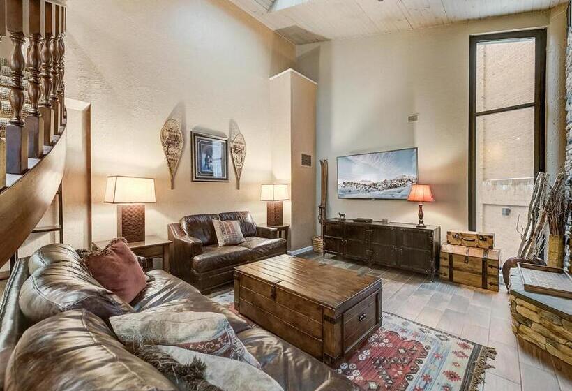 Апартаменты 3 Спальни, Silver King By All Seasons Resort Lodging