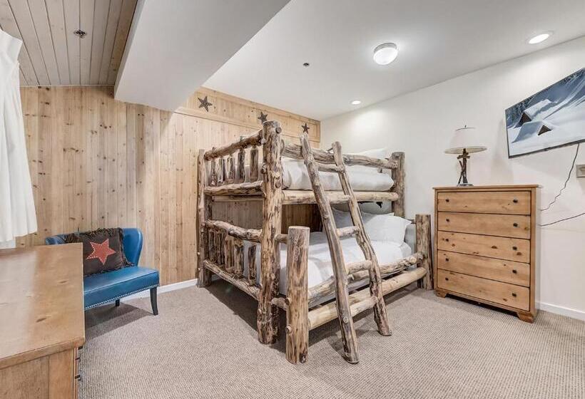 Апартаменты 3 Спальни, Silver King By All Seasons Resort Lodging