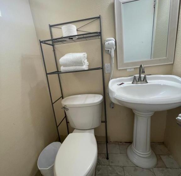 Стандартный Номер Кровать Кинг, Southwind Inn