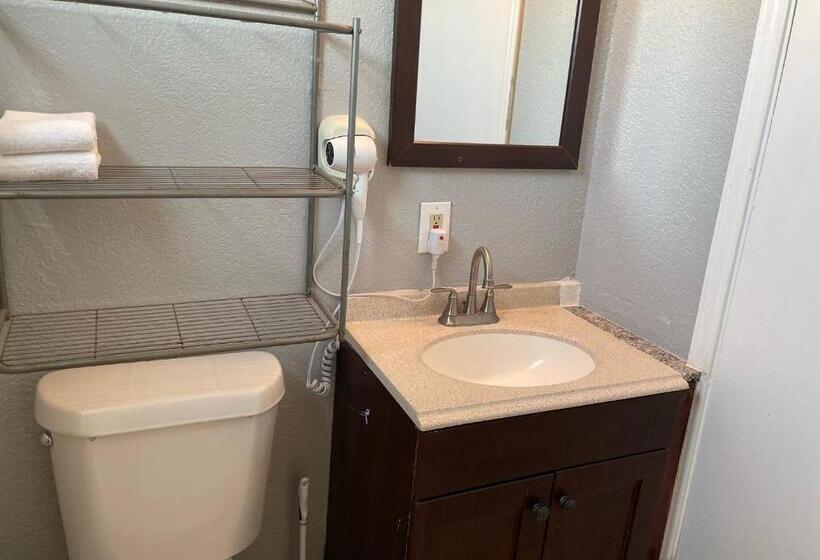 Номер Deluxe, Southwind Inn