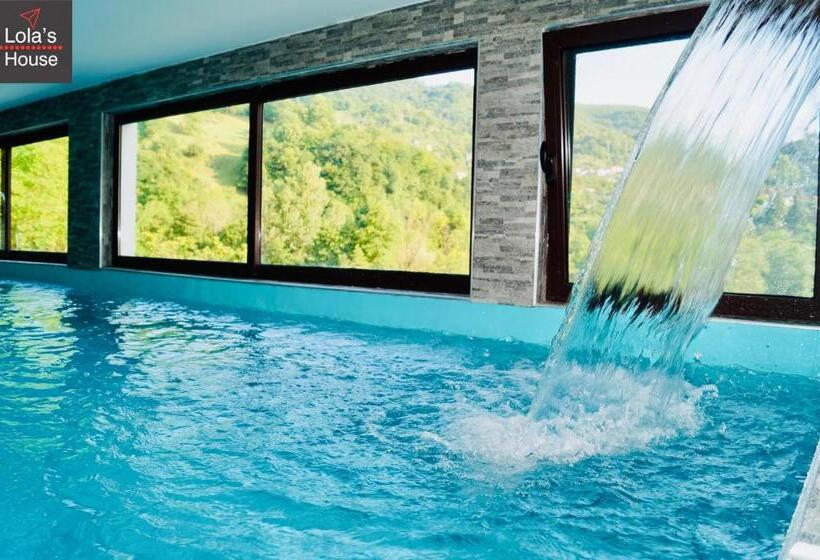آپارتمان 1 خوابه با بالکن, Lola S House