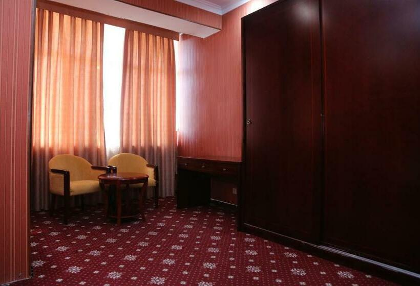 سوییت جونیور, Sary Arka