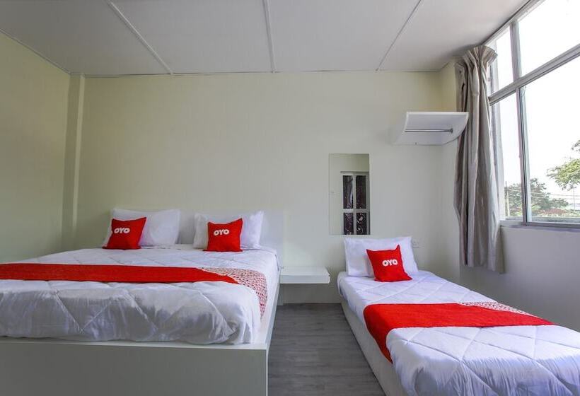 سوییت سوپریور, Oyo 822 Zande Motel Kuala Selangor
