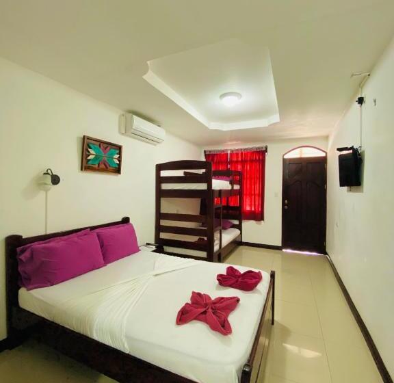 اتاق استاندارد چهار تخته, Ocean View Lodge