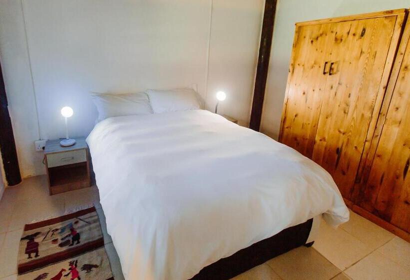 스탠다드 방갈로 정원 전망, Golden Candle Guest House