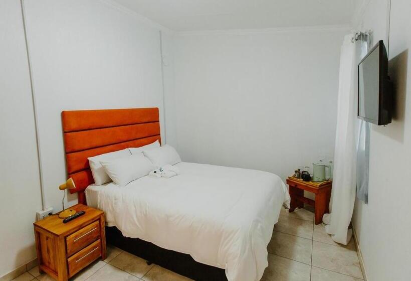 Номер Economy, Golden Candle Guest House