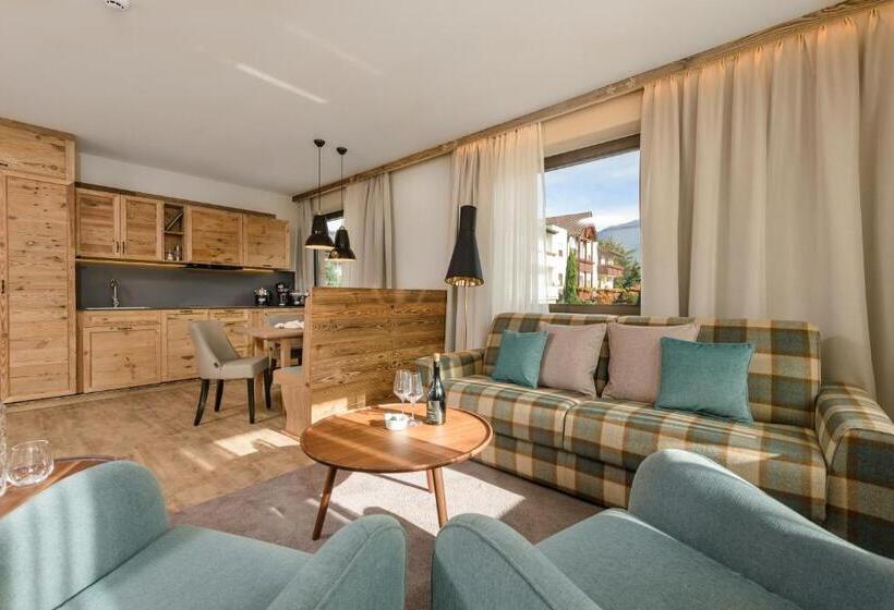 Люкс, Mondi Hotel Tscherms