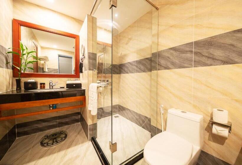 اتاق اجرایی, Poulo Wai Hotel & Apartment