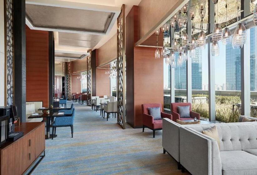 클럽 룸 킹침대, Sheraton Beijing Lize