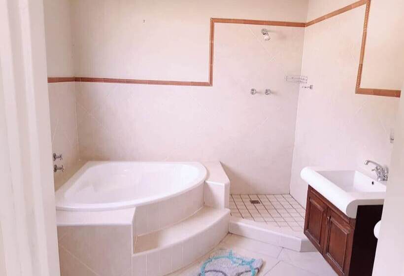 Люкс Executive Вид на Море, Beachview Guest House