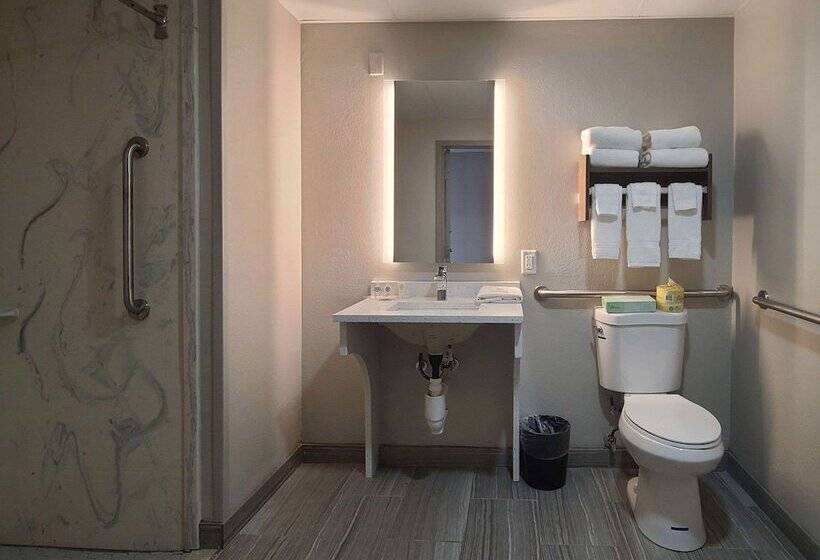 Номер Стандарт 2 Двуспальные Кровати, Comfort Inn Boston Milford