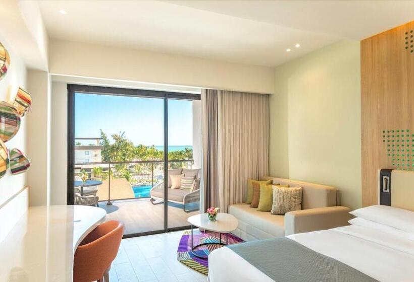Полулюкс Клуб, Hyatt Ziva Cap Cana