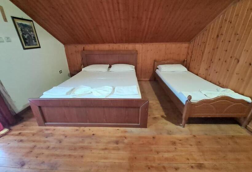 패밀리 룸, Guest House Argjiro Castle