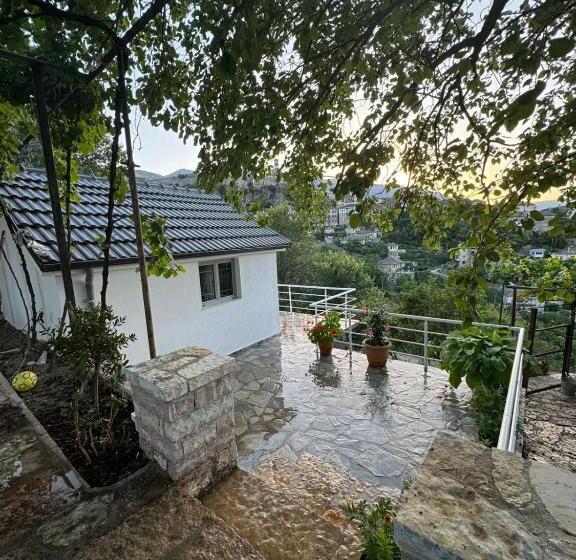 디럭스 스위트, Guest House Argjiro Castle